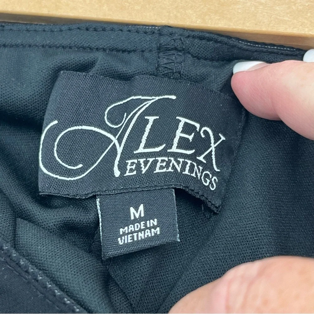 Alex Evenings reposhing this